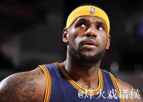 琼斯被球迷戏称交易至湖人，反应震惊