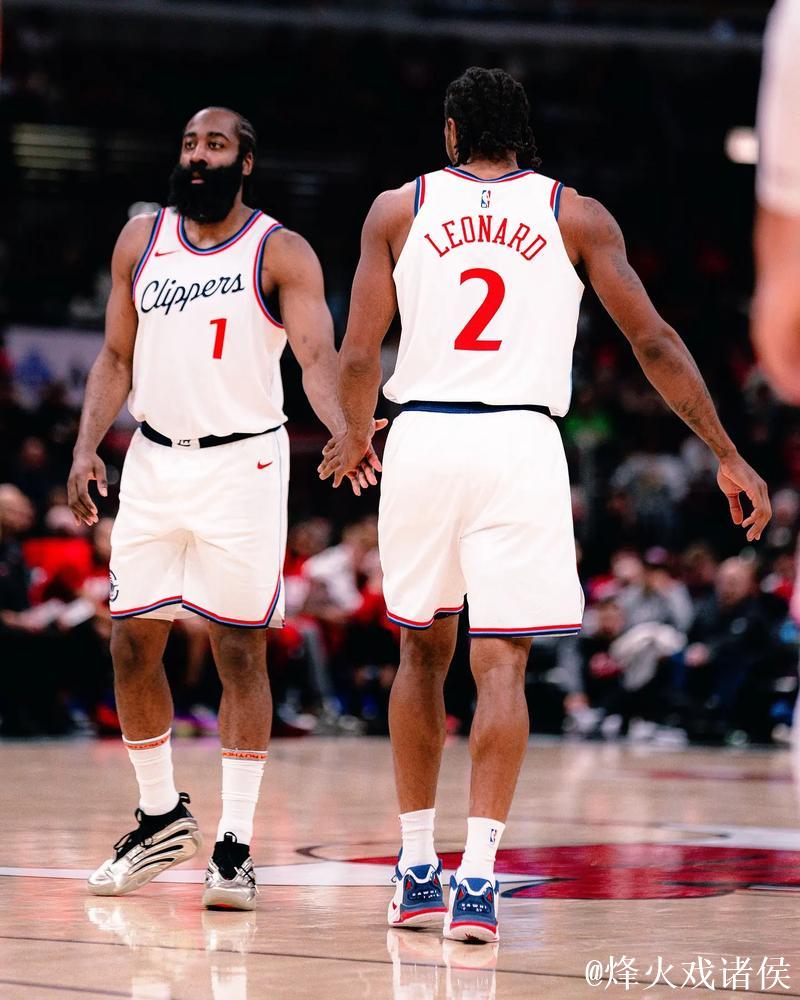 快船121-105大胜篮网 哈登31分4板6助伦纳德贡献26分