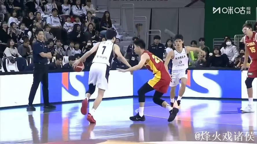 周琦17+15程帅澎19分伤退 中国男篮不敌韩国男篮76-90 周琦17+15程帅澎19分伤退 中国男篮不敌韩国男篮76-90