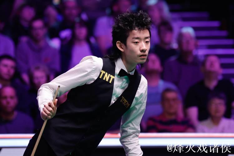 吴宜泽1-6负于罗伯逊 无缘斯诺克英锦赛八强